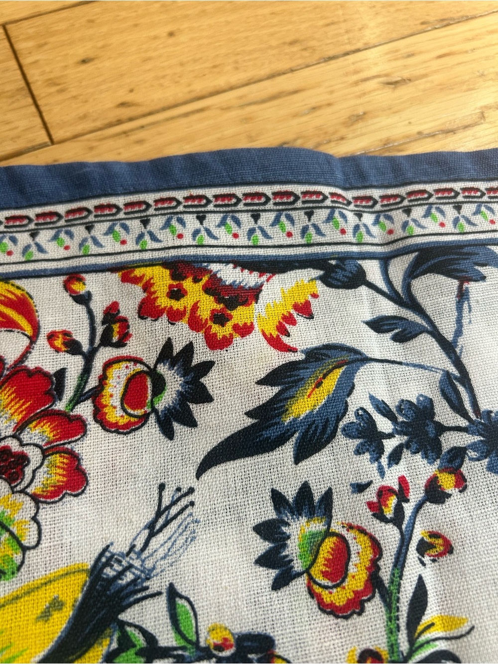 Set of 2 Fingercraft Floral Bird Cotton Linen Tablecloths Blue Multicolor - Picture 6 of 16